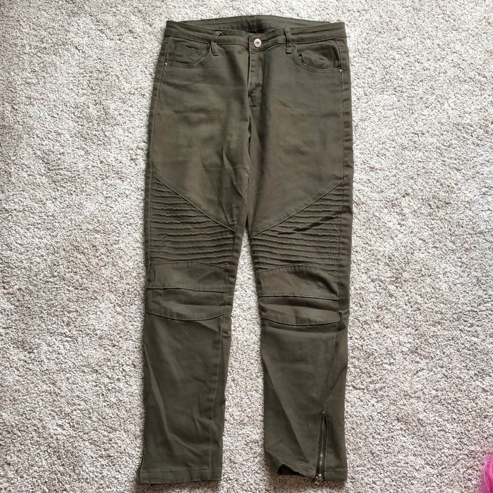 Army green moto ankle zip jeans